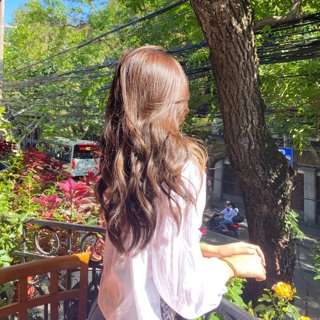 离婚后，她当场闪婚亿万富翁